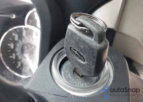 2010 Subaru Outback 2.5I z USA, uszkodzony, nr VIN 4S4BRCAC2A3348838